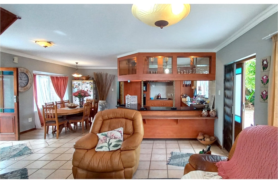 2 Bedroom Property for Sale in Hersham Western Cape